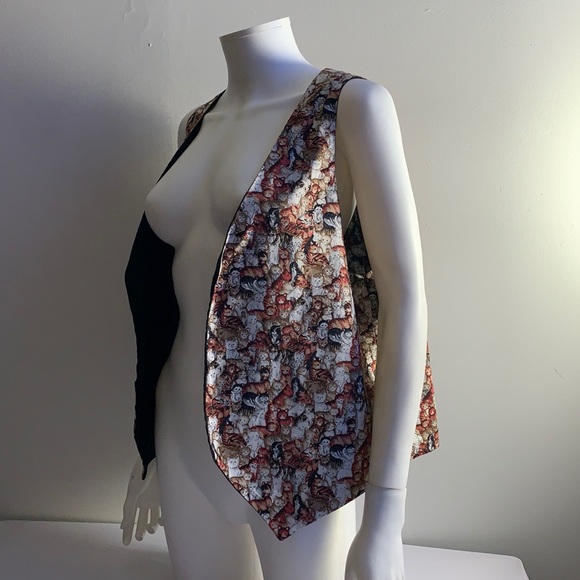 Cat Patterned Vest - Picture 2 of 4